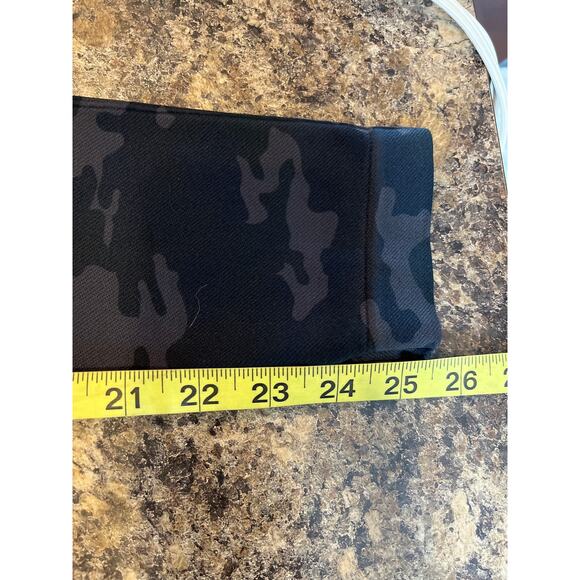 Spanx High Rise Camo Print Seamless Leggings Gray Size Large - Picture 5 of 5